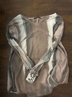 T Party Fashion Long Sleeve Waffle Knit Top in Taupe, Cream & Gray